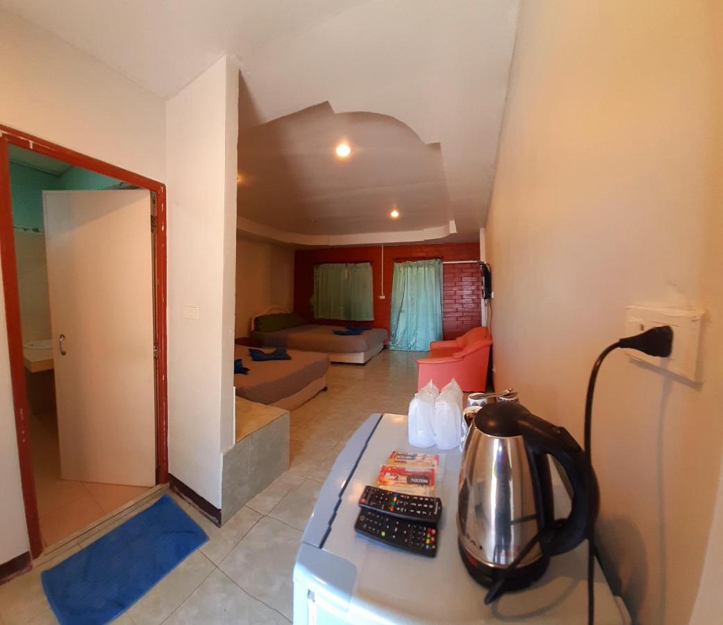 คิวทอง บังกะโล Koh Larn Exteriör bild